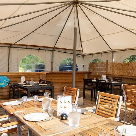 Paradis Vallee Du Lot Camping *